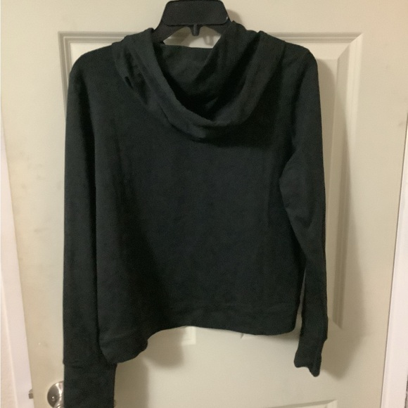 Vuor1 Halo Essential Hoodie. Drawcord, dreamknit performance fabric, pullover. - Picture 3 of 3